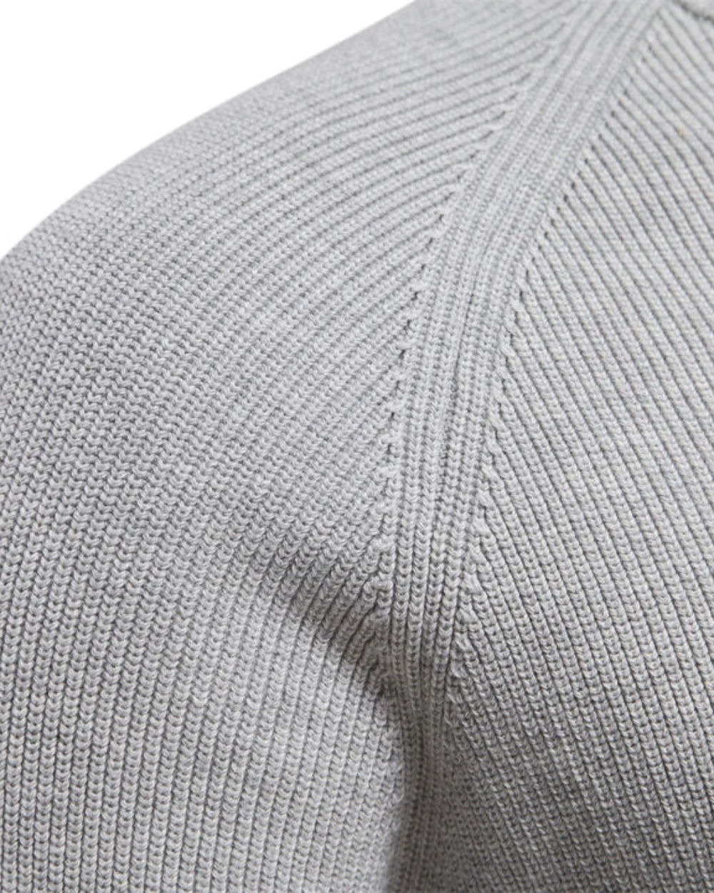 Sweter Salvatore na Zamek