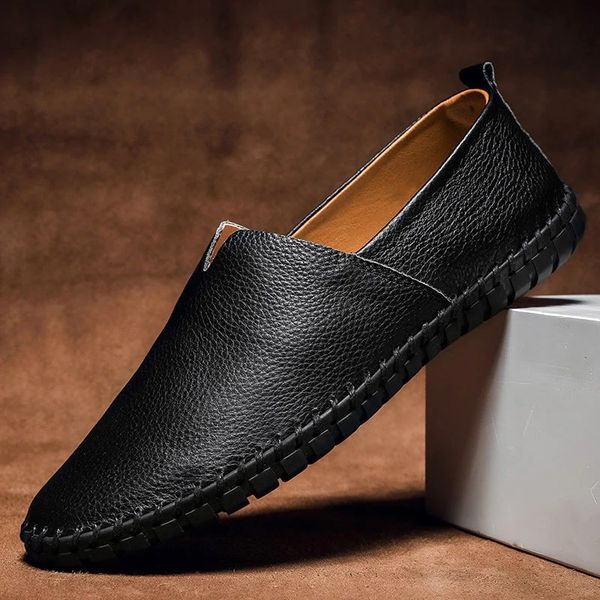 Ręcznie szyte skórzane loafersy