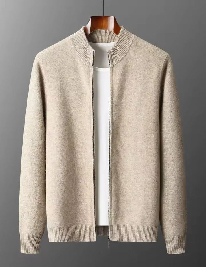 Antarus_Cashmere_Tracksuit10.jpg