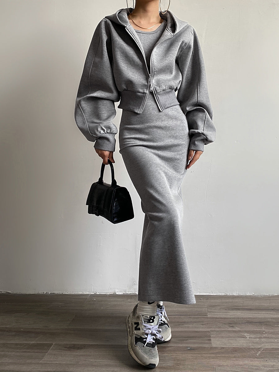 Solidny crop hoodie z długim rękawem na zamek