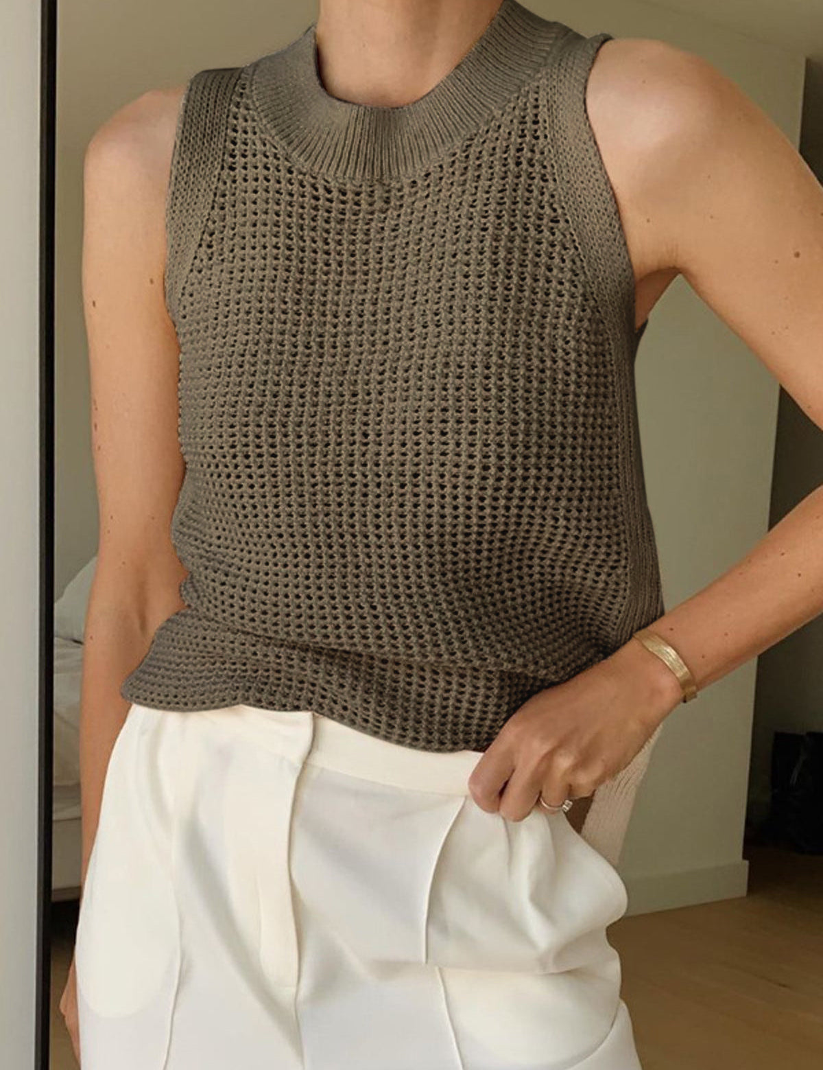 Top bez rękawów Knit Hollow