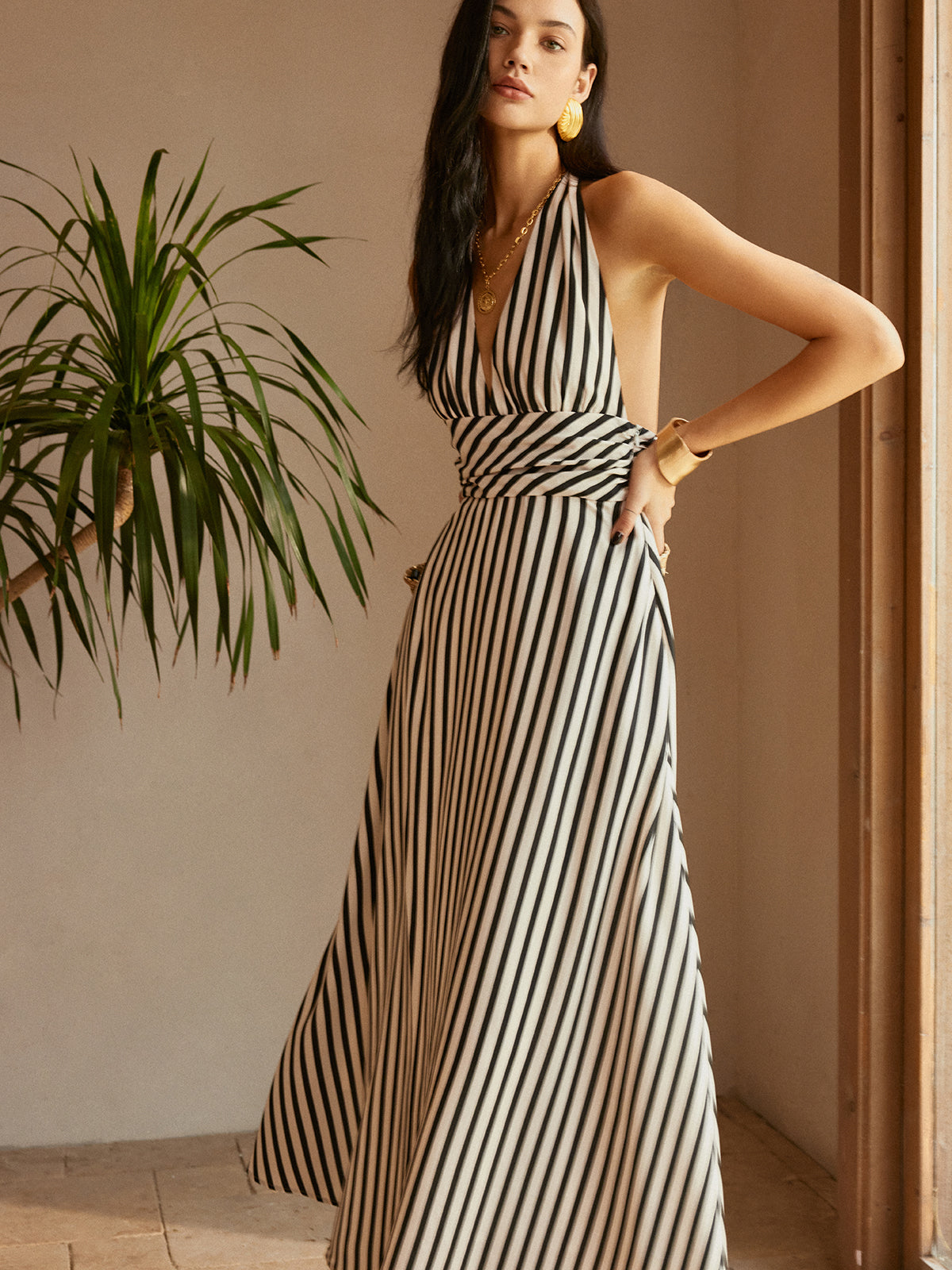 Sukienka bez pleców z kieszeniami Stripe