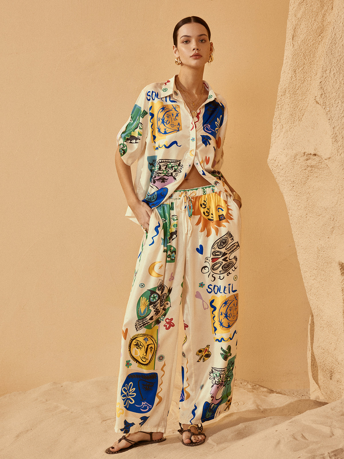 Zestaw Spodni z Satynowym Graffiti