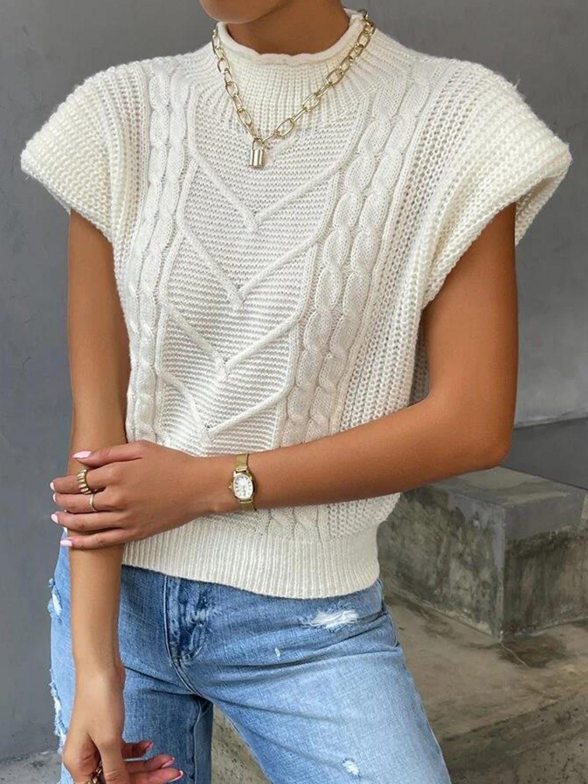 Gładki sweter bez rękawów
