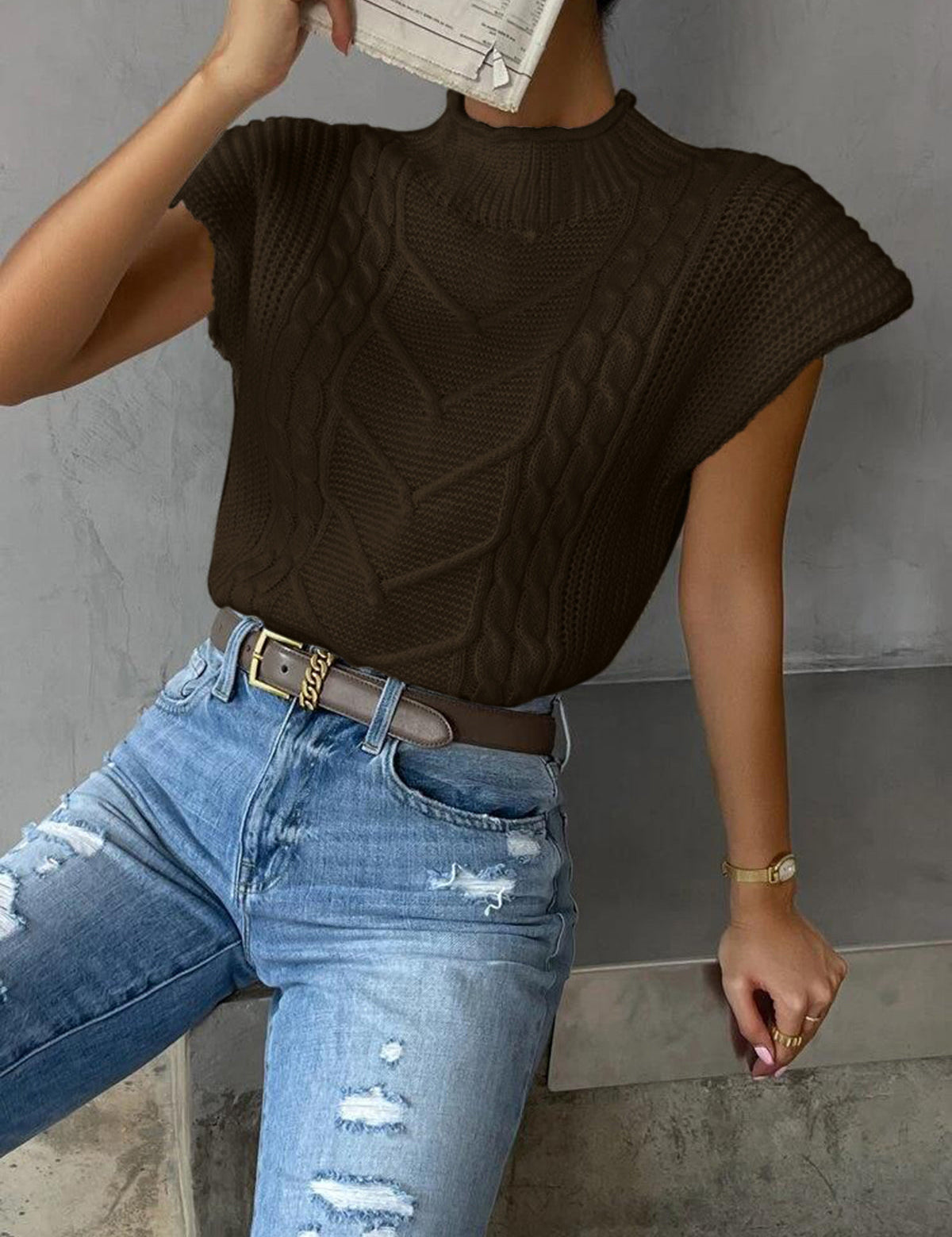 Gładki sweter bez rękawów