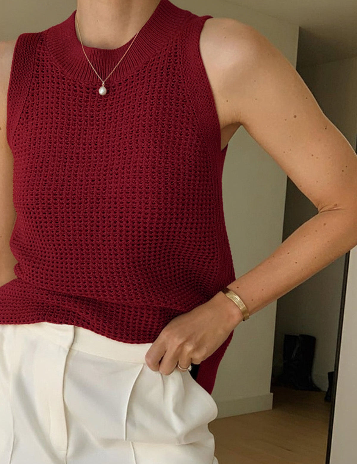 Top bez rękawów Knit Hollow