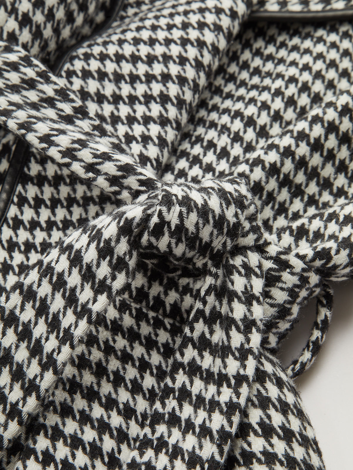 Kamizelka z paskiem w wzór houndstooth