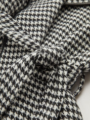 Kamizelka z paskiem w wzór houndstooth