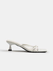 Sandały Mule na niskim obcasie z kwadratowym noskiem