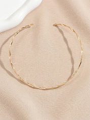Skręcony Minimalistyczny Naszyjnik Choker