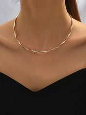 Skręcony Minimalistyczny Naszyjnik Choker