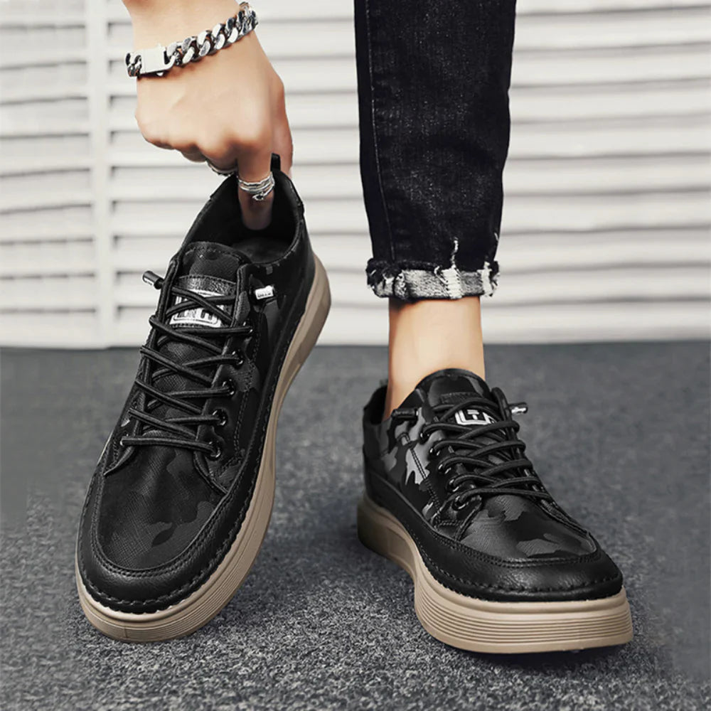 Casual sneakers