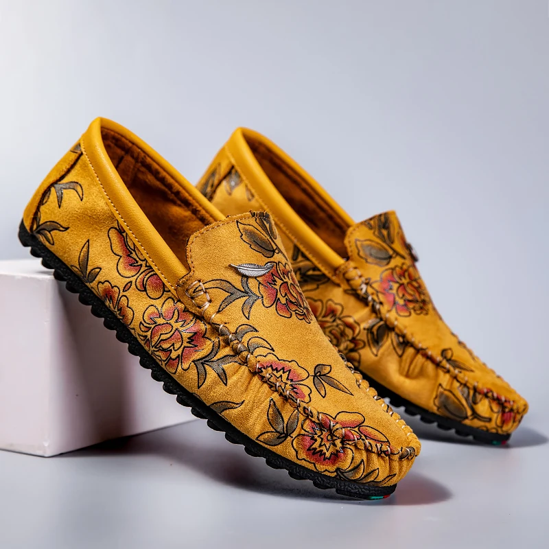 Skórzane loafersy z kwiatami