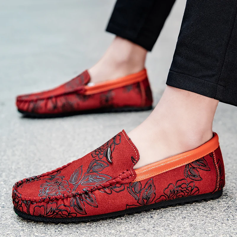 Skórzane loafersy z kwiatami