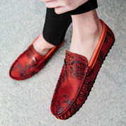 Skórzane loafersy z kwiatami