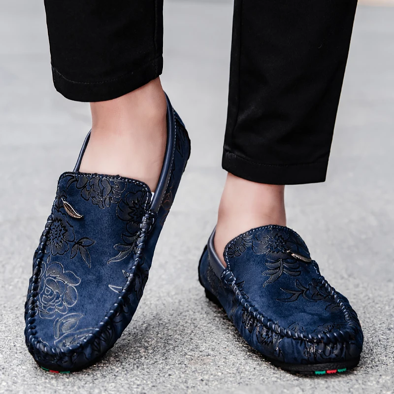 Skórzane loafersy z kwiatami