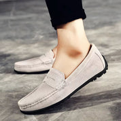Miękkie zamszowe loafersy