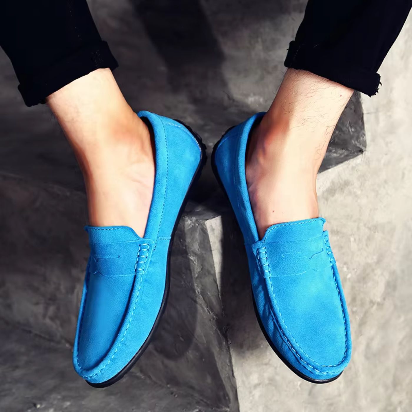 Miękkie zamszowe loafersy