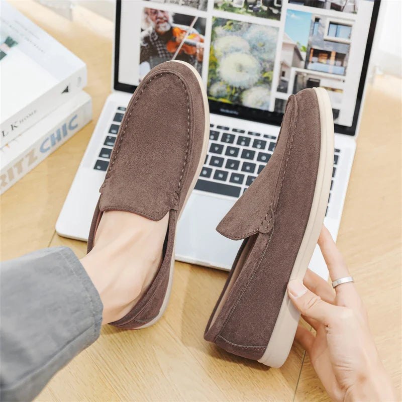 Casual zamszowe loafersy
