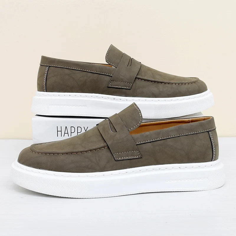 Eleganckie skórzane slip-ony