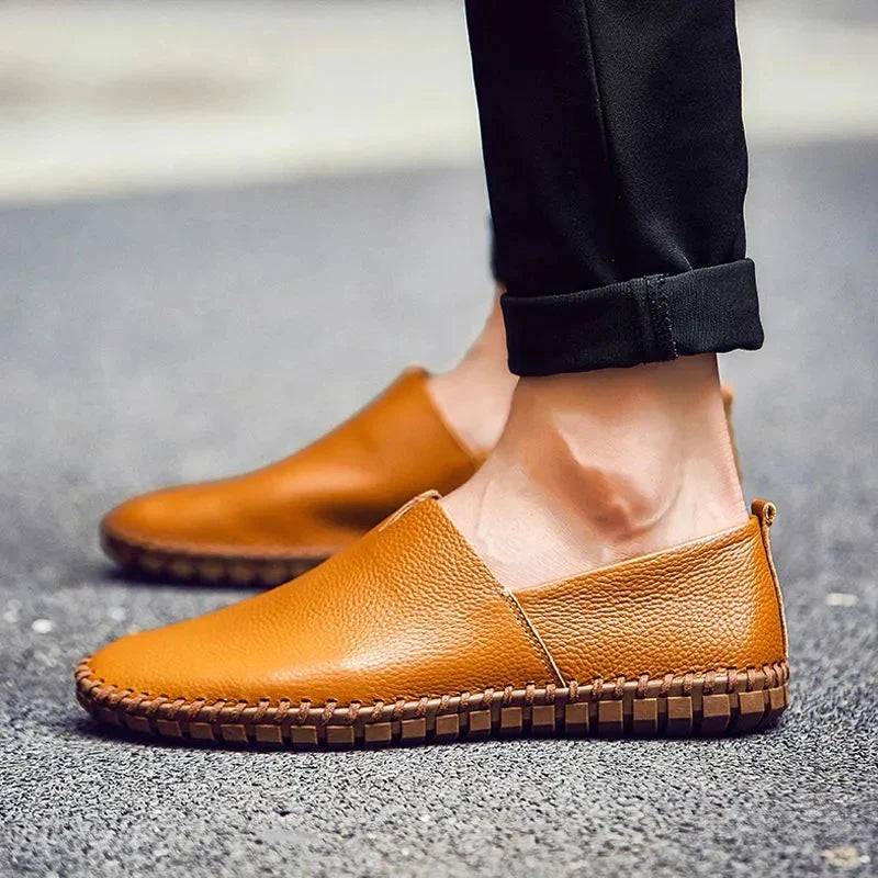 Eleganckie, oddychające skórzane loafersy
