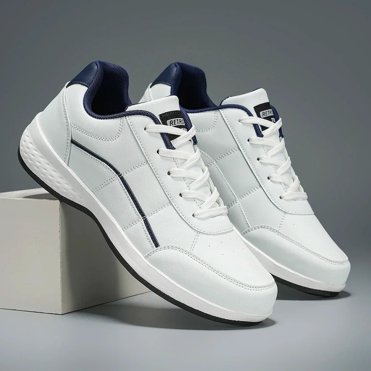 Stylowe Skórzane Sneakersy