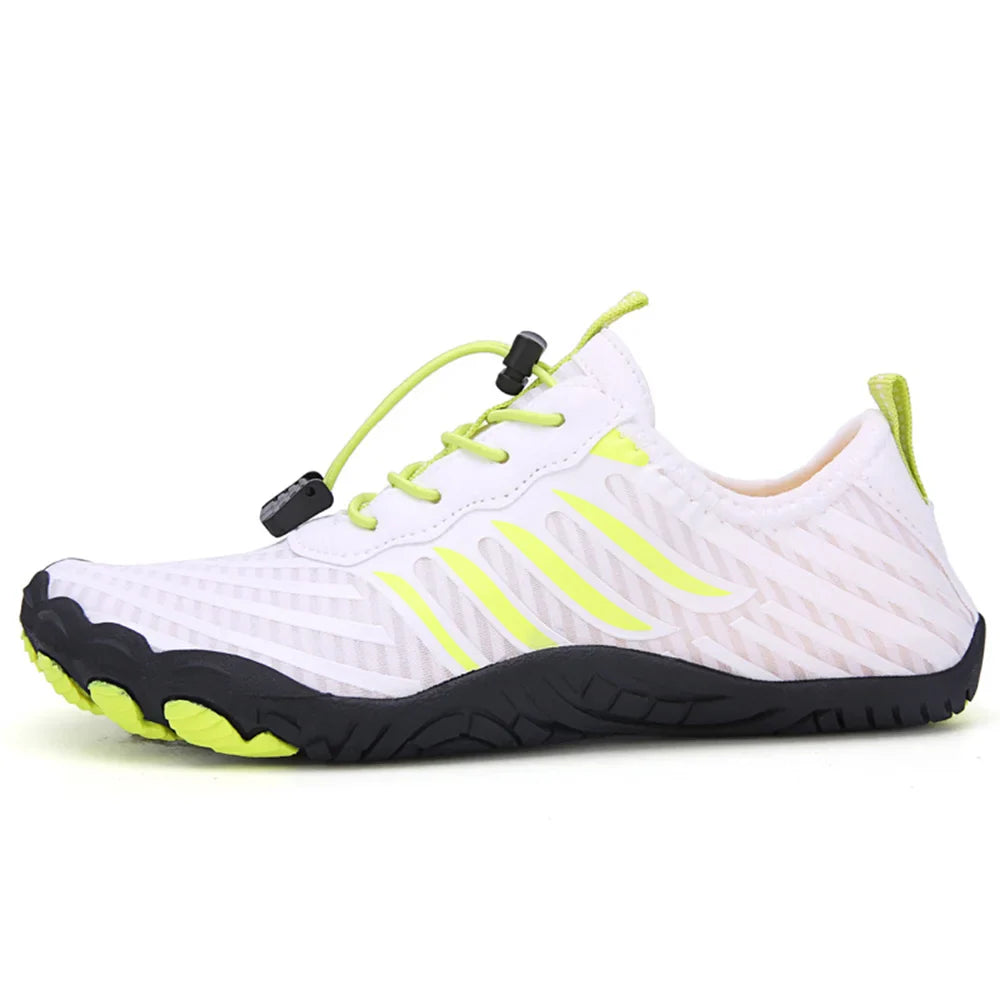 Szybkoschnące buty wodne
