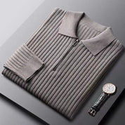 Elegancki sweter z zamkiem w paski