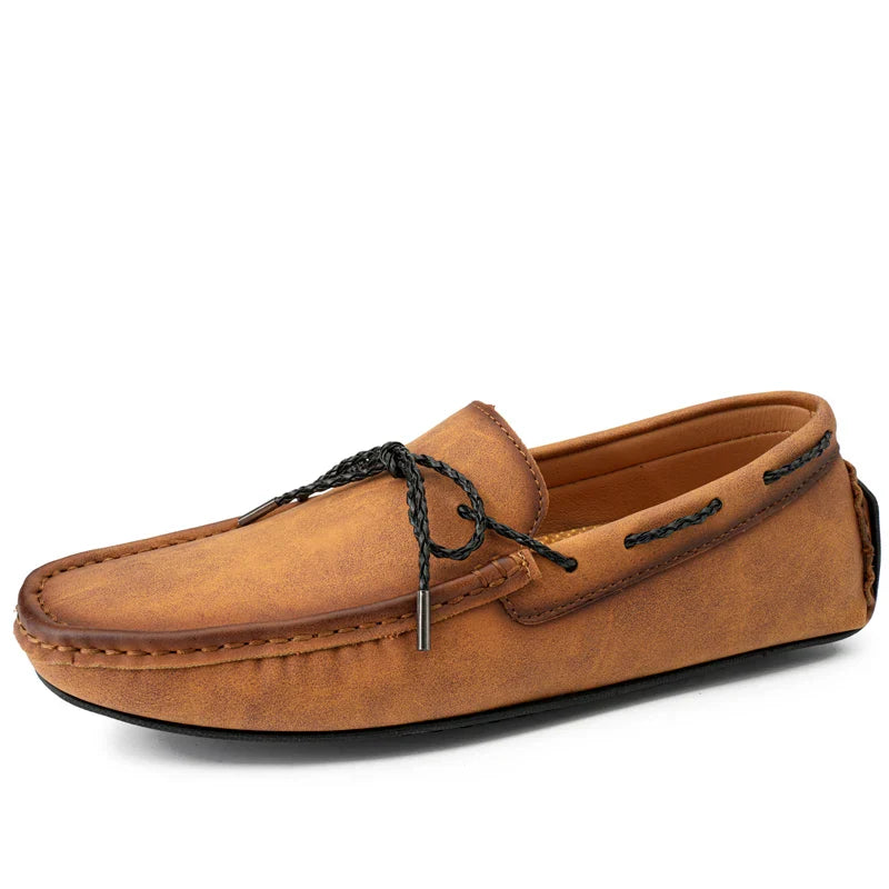 Ręcznie robione zamszowe loafersy