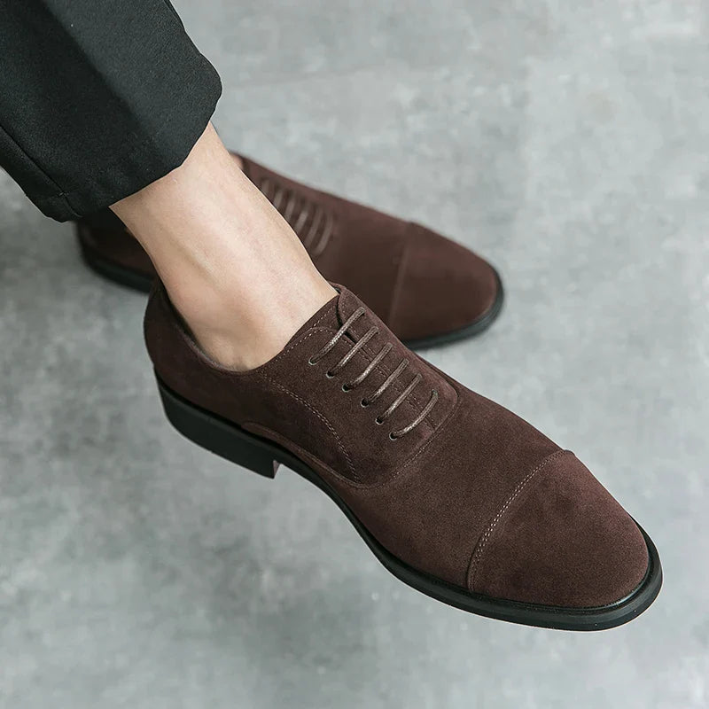 Eleganckie zamszowe buty