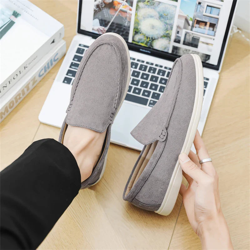 Casual zamszowe loafersy