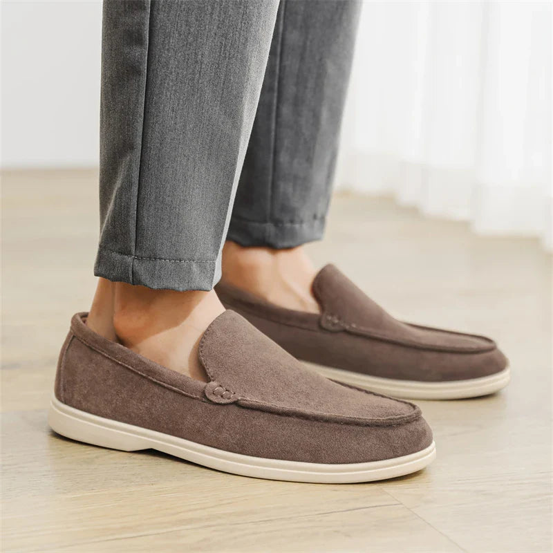 Casual zamszowe loafersy