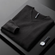 Elegancki Sweter z Kaszmiru z Dekoltem w Serek
