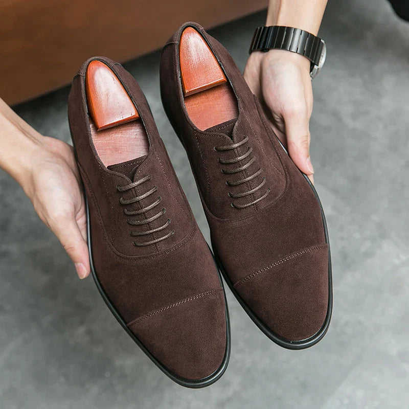 Eleganckie zamszowe buty
