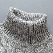 Elegancki Sweter z Wełny z Golfem