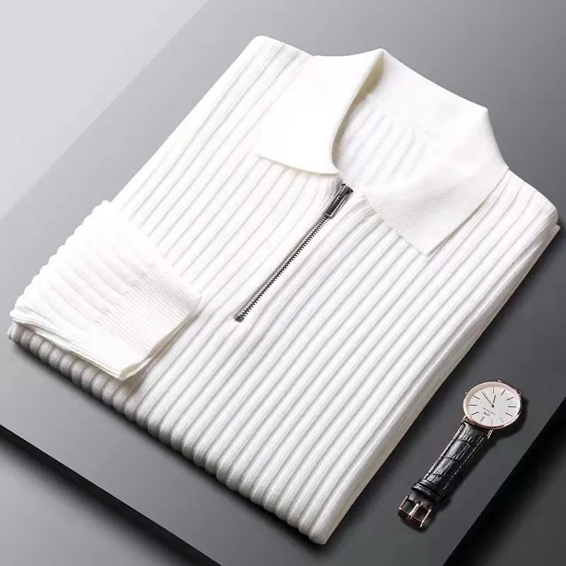 Elegancki sweter z zamkiem w paski