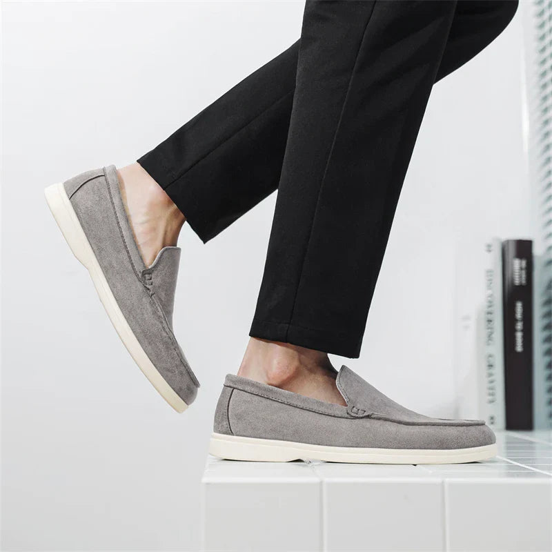 Casual zamszowe loafersy