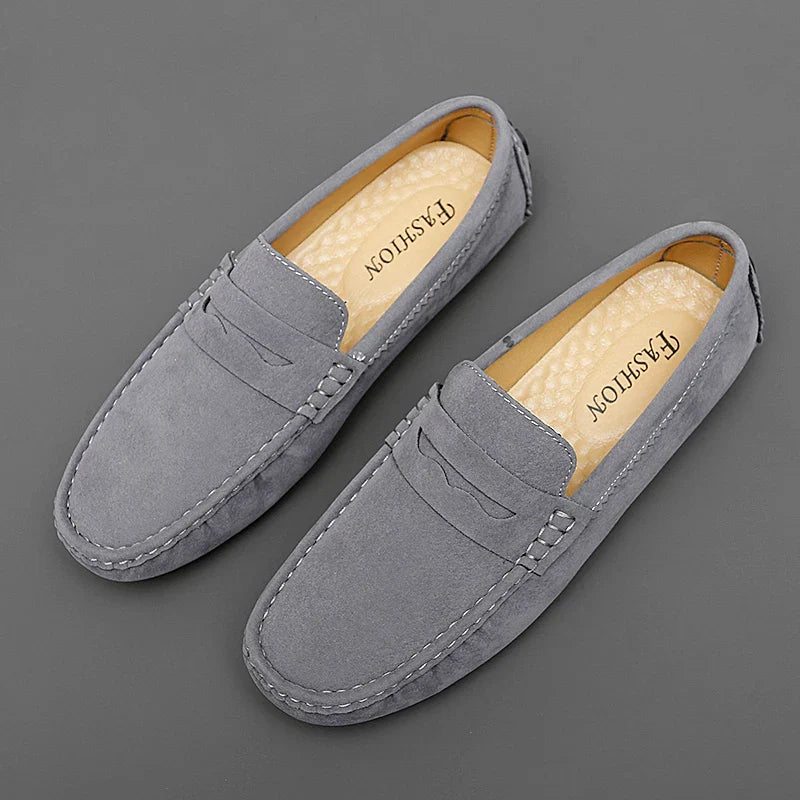 Loafers z zamszu