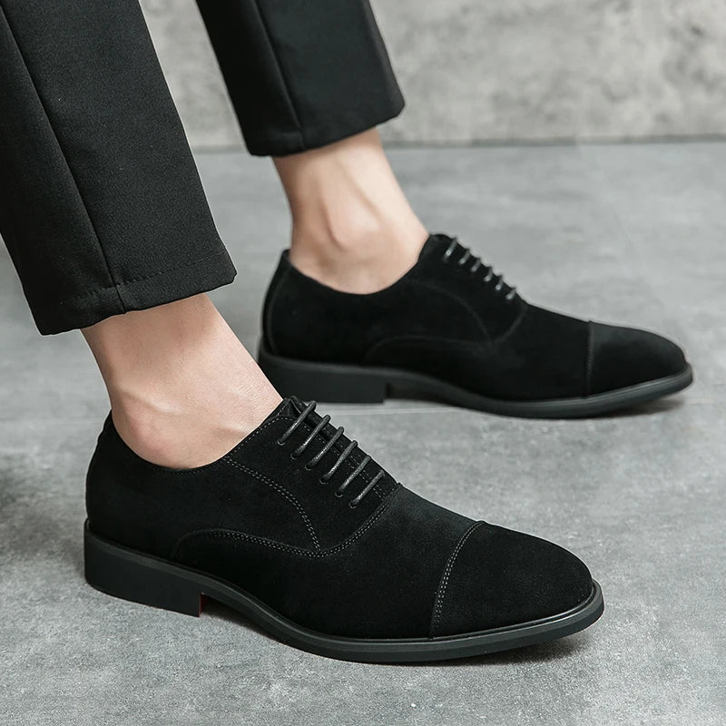 Eleganckie zamszowe buty