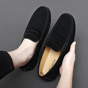 Loafers z zamszu