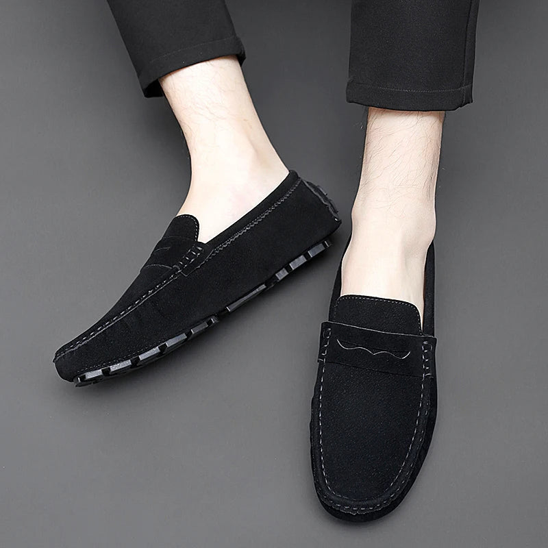 Loafers z zamszu