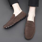 Loafers z zamszu