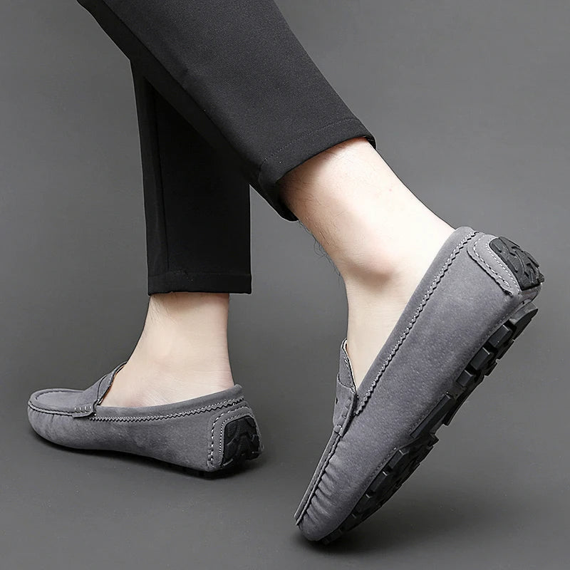 Loafers z zamszu