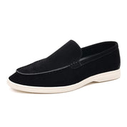 Klasyczne zamszowe loafersy