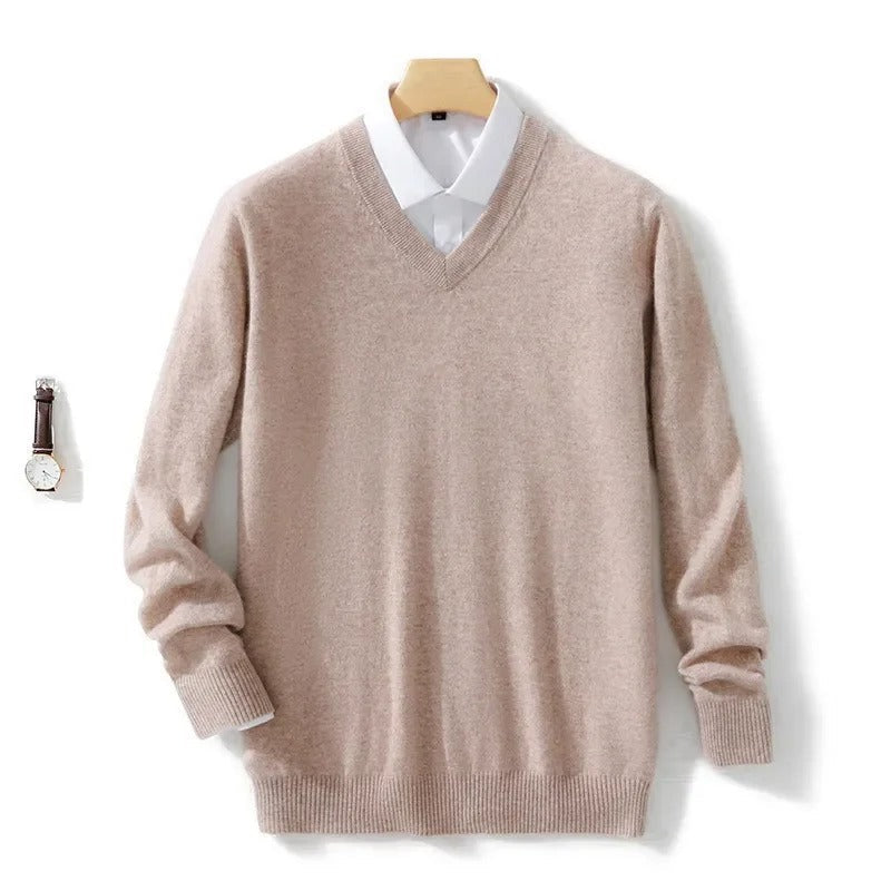 Elegancki Sweter z Dekoltem w Serek